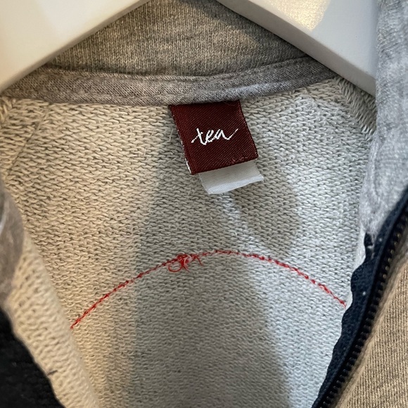 Tea Collection Half Zip Pullover - Size 2T - Picture 5 of 7